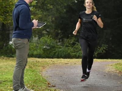 Demcon Johan Sports onderzoekt toepassing ECG-technologie voor hartmonitoring tijdens inspanning Zelfredzaamheid patiënten verbeteren 